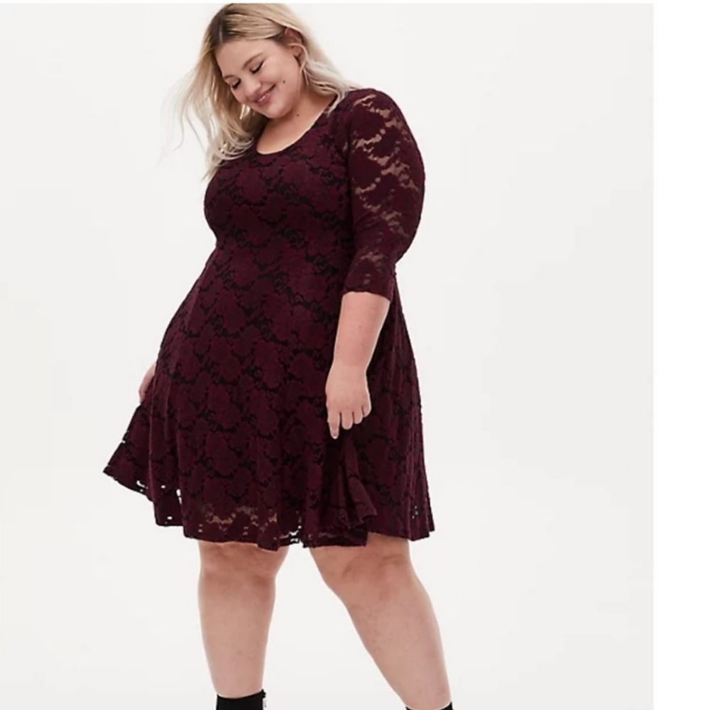 Torrid Burgundy Floral Lace Dress